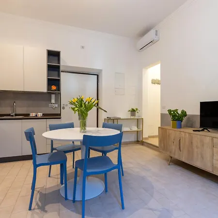 Apartment Brevi Design